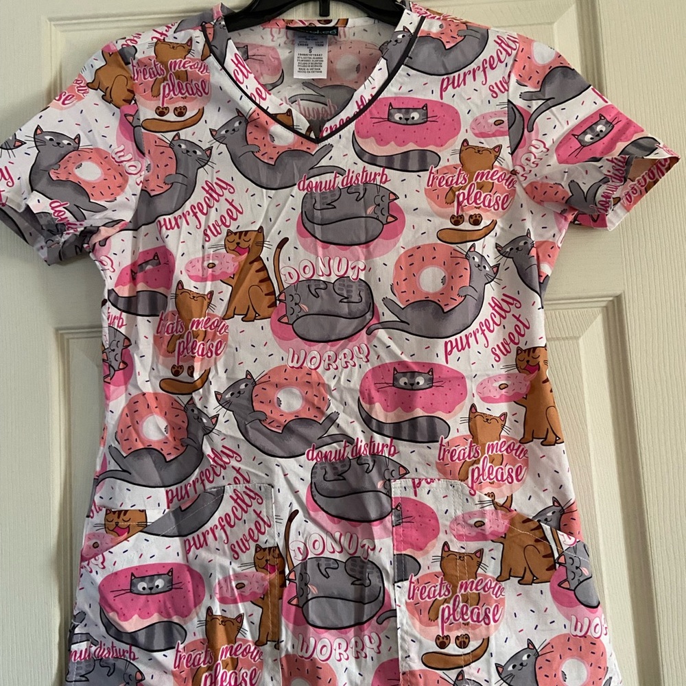 Cherokee Womens Scrub Top